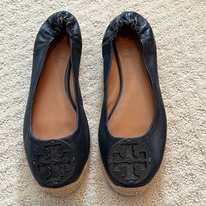 Tory Burch logo medallion navy espadrilles. New